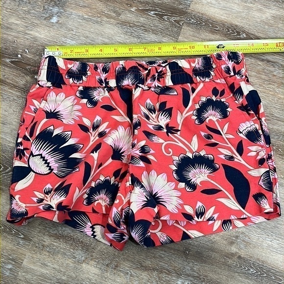Bundle of Womens Shorts Size 0 / 2 J Crew, Old Navy, Aeropostale Summer Tropical - Picture 4 of 16
